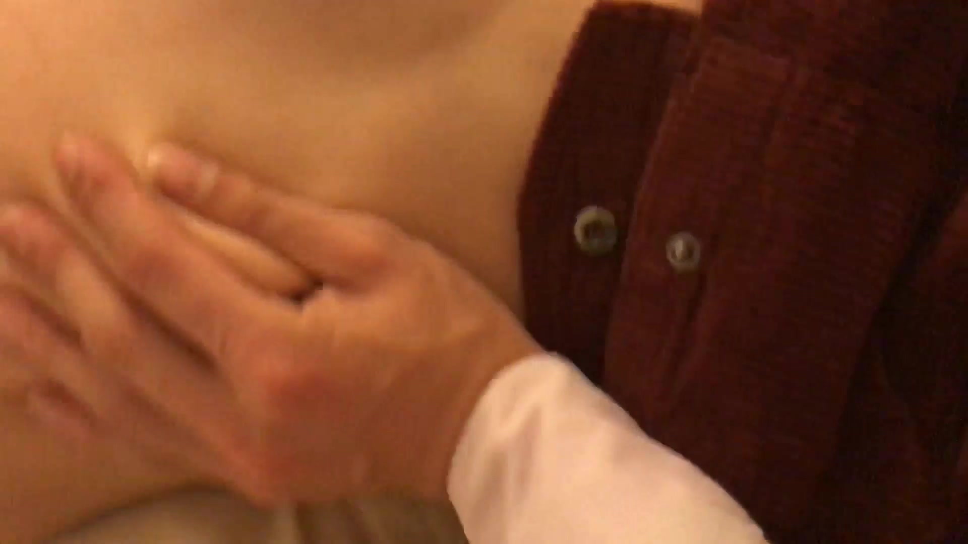 【重磅来袭】精品吐血推荐-热恋了三年的俊男靓女，从开始的一无所知相互摸索到后来的毒龙口爆，附229P