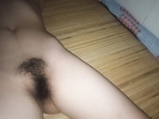 老婆睡着了用牙刷插她