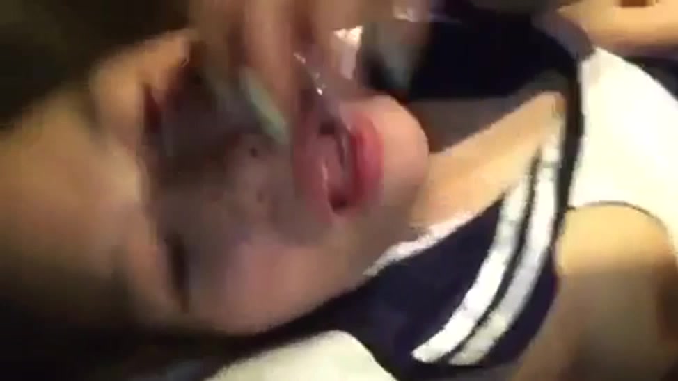 玩弄嫂子到连续喷水