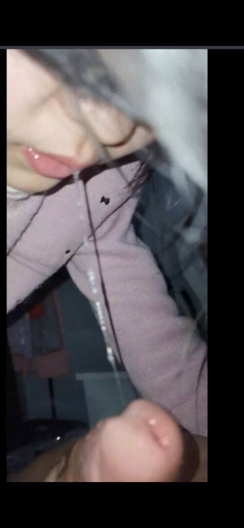 雷陈田的邻居小妹，小骚逼真嫩