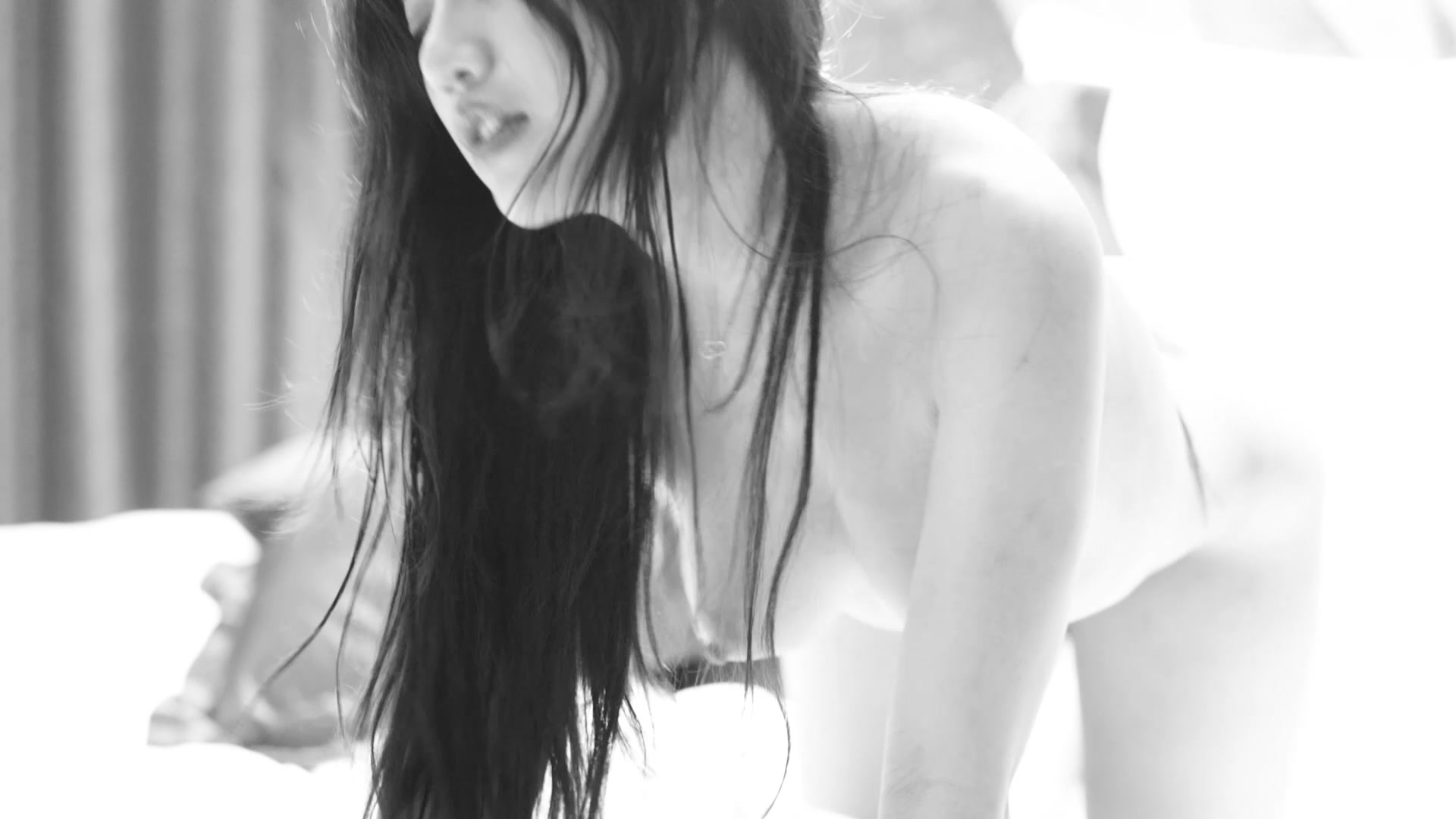 国内某摄影大师大尺度唯美大作气质靓模被入侵的性幻想1080P高清无水印原版