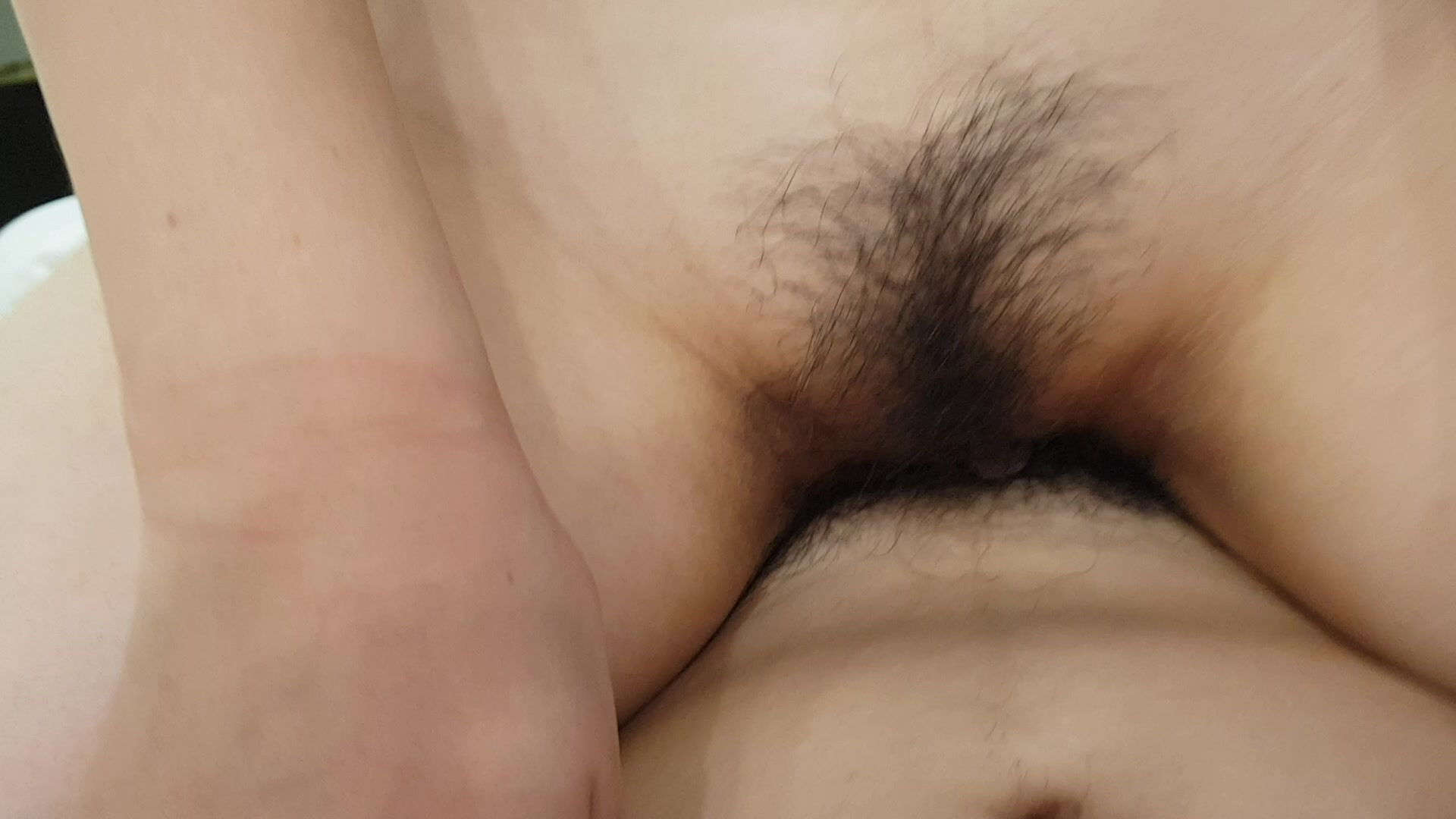 【全網推薦】【泄密資源】清純小母狗調教 在地上爬來爬去被幹視頻全集 清純的外表下隱藏著一顆騷動的心～原版高清