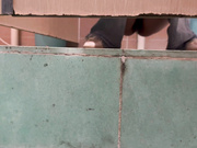 厕所偷拍极品美女，身材一级棒