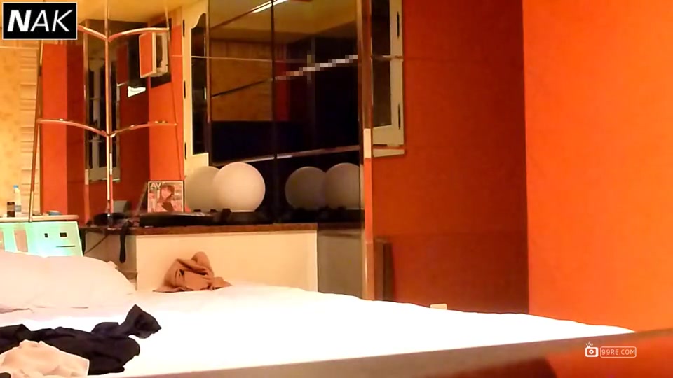 韩国演艺圈卖淫偷拍悲惨事