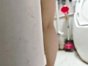 偷拍小姨子洗澡