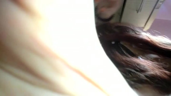 情趣內衣主題\巨乳美女扮秘书OL 肉色無痕絲襪自摸特別挑逗