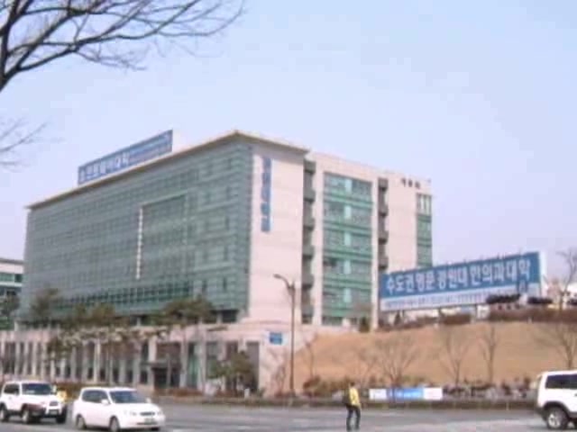 暻园大学女人厕所偷拍