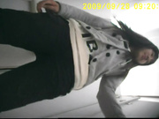 超男双镜头186蹲下后擦脸找感觉,好难出尿