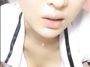 直播美眉鏡頭前寂寞挑逗網友