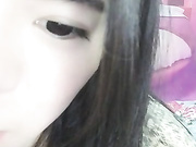 高颜值女主播深夜超大尺度直播，奶头大乳晕逼毛性感沐浴