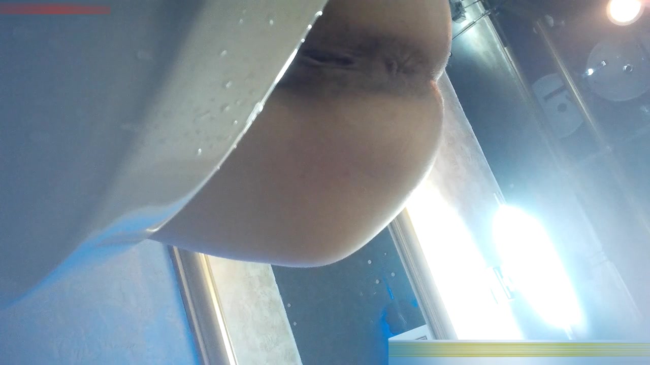 岛国盗拍网站最新流出夜总会女厕偷拍小姐们站着嘘嘘的大美腚